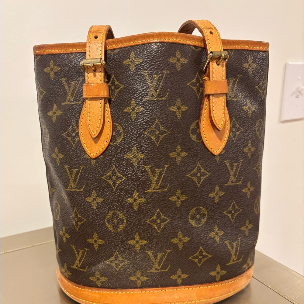 Authentic Vintage Louis Vuitton Petit Bucket Bag